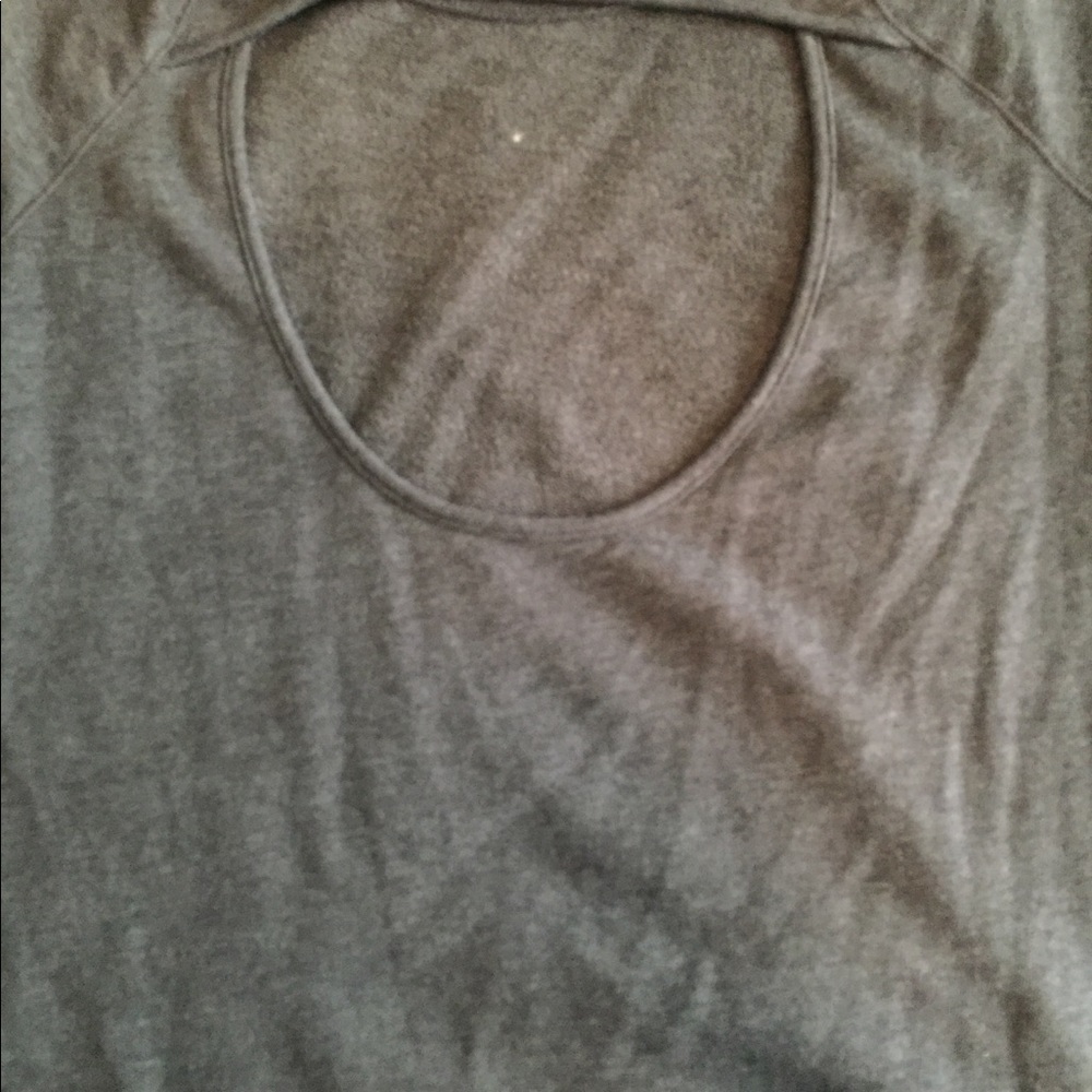 Pink long sleeve sweatshirt  with cut out back - Picture 3 of 3